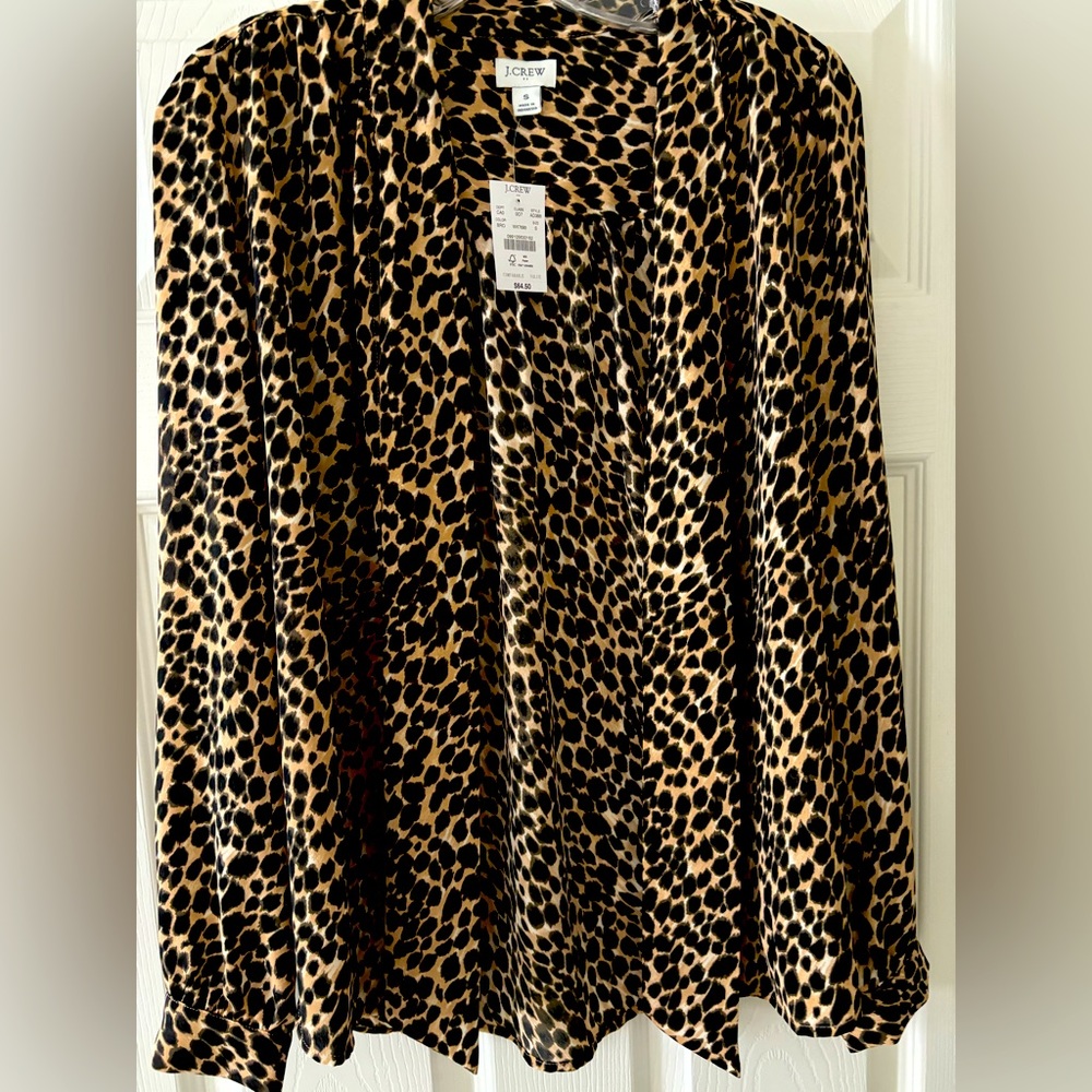 J. Crew NWT leopard blouse size small, gorgeous crepe!